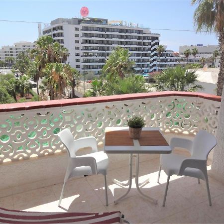 Apartment With A Large South-Facing Balcony, Sea View And Wifi In Las Americas Center بلايا ذي لاس أميريكاس المظهر الخارجي الصورة